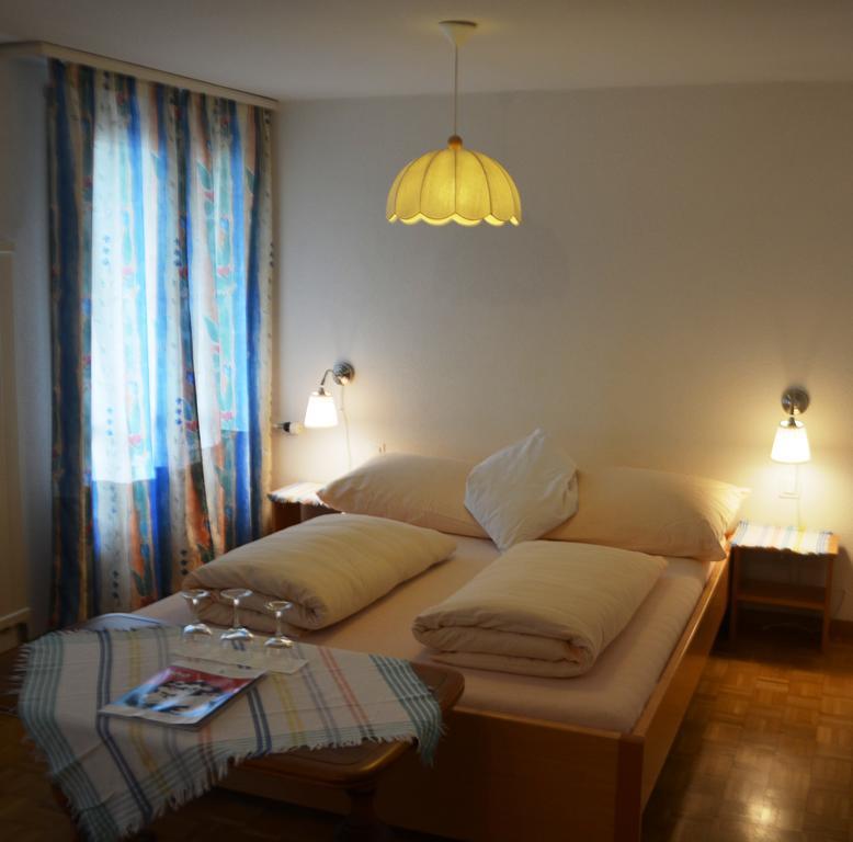Bed And Breakfast Krone Schellenberg Exterior foto